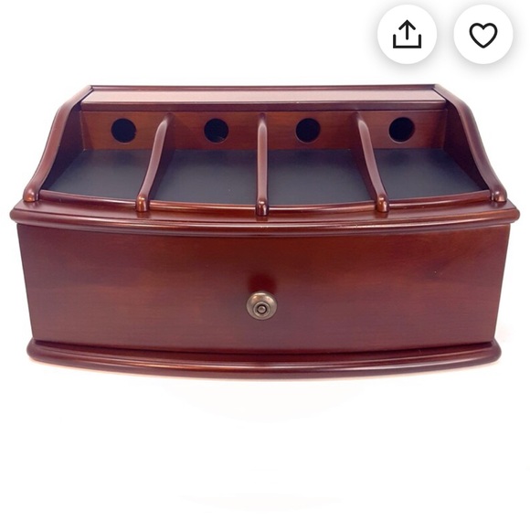 Charging station by the brand BOMBAY solid wood lovely item. - Picture 3 of 3